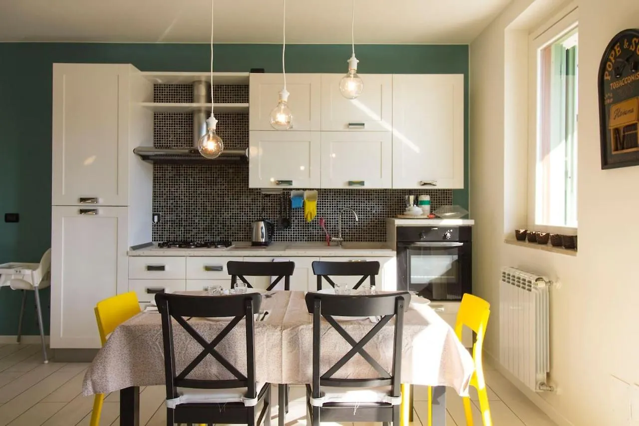 Holiday home Intero Appartamento Le Coccole Del Lago Provaglio d'Iseo
